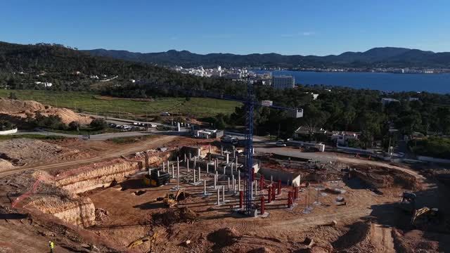 #constructoraibiza #porticosyforjados #porticosyforjados #ibiza #estructuras #arquitecturatecnica #construction #arquitectura